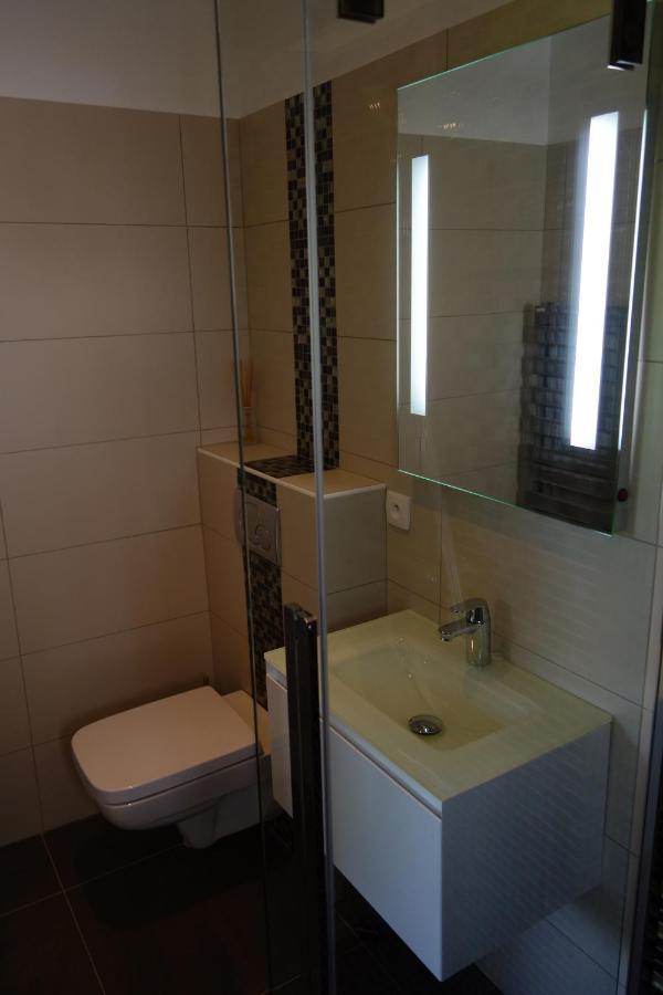 Villa Otilia-Bed And Breakfast-Chambres D'Hotes En Provence Rians  Exterior photo